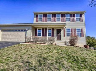 170 Coventry Cross Rd, Mount Wolf, PA 17347