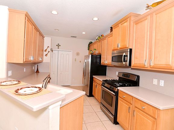 4th image of 9309 Mandrake Ct