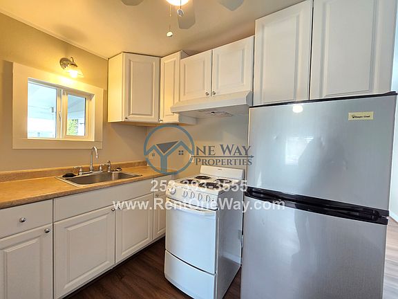 5th image of 800 E Mason Ave