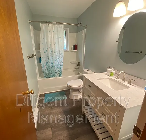 1556 Redwood Dr #PROPERTY — Photo 7