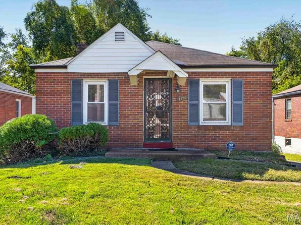 7150 Dawson Pl, Saint Louis, MO 63136