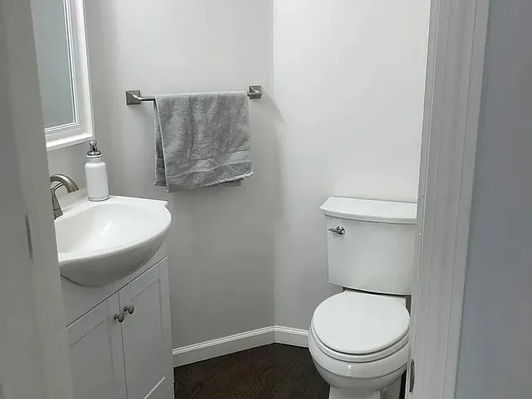 1304 Sienna Dr — Photo 3