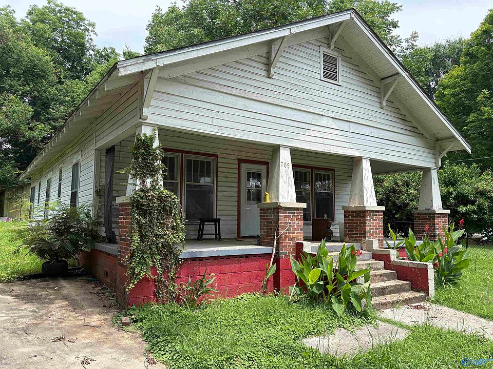 1st image of 709 Diamond Ave