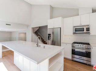 4911 Patrae St, Los Angeles, CA 90066