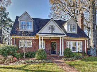 1500 Providence Rd, Charlotte, NC 28207