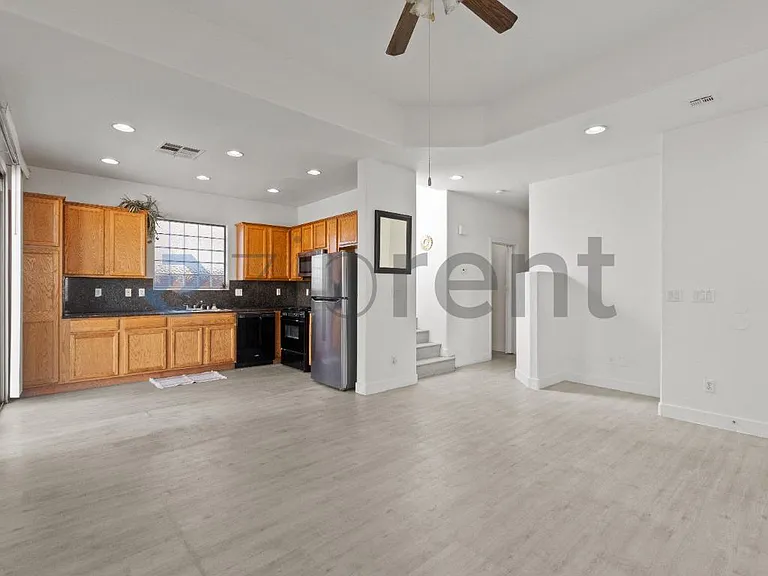 167 Sitka Spruce St #1 — Photo 8