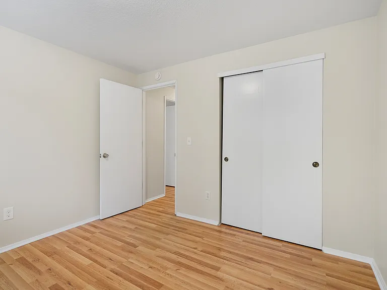 1148 SE 149th Pl #1148 — Photo 7