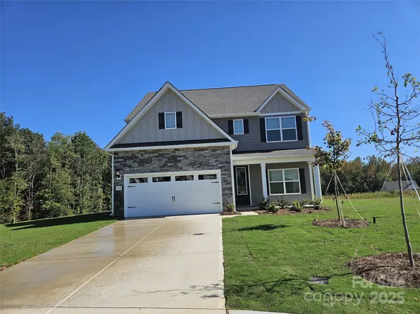126 Rills Crossing Way, Troutman, NC 28166