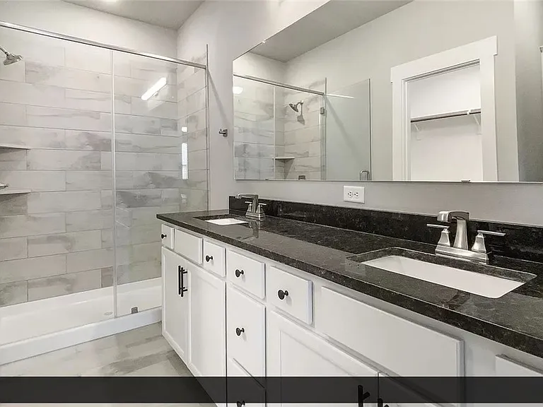 3920 Yukon Ln — Photo 15