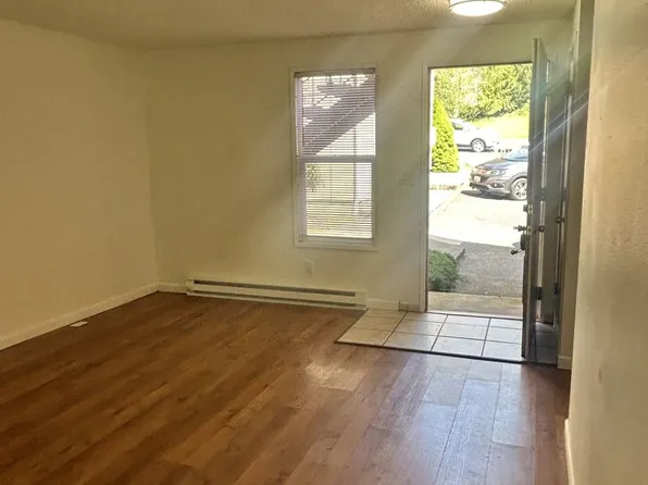Sunset Terrace Apartments LLC