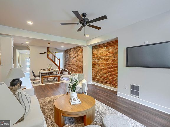 5th image of 3523 Roland Ave