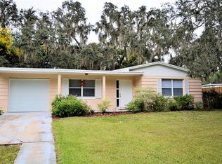 7441 Banner St, New Port Richey, FL 34653