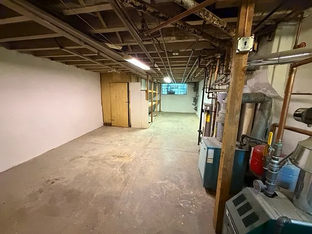 5331 Sylvester St #1 — Photo 16