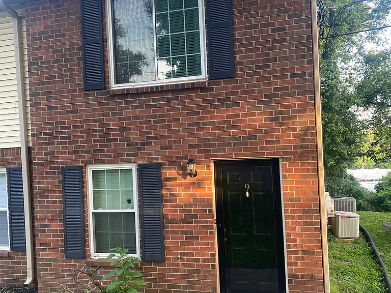 212 Blue Ridge Dr #9 — Photo 1