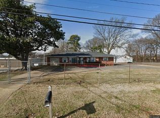 3321 Gill Rd, Memphis, TN 38109