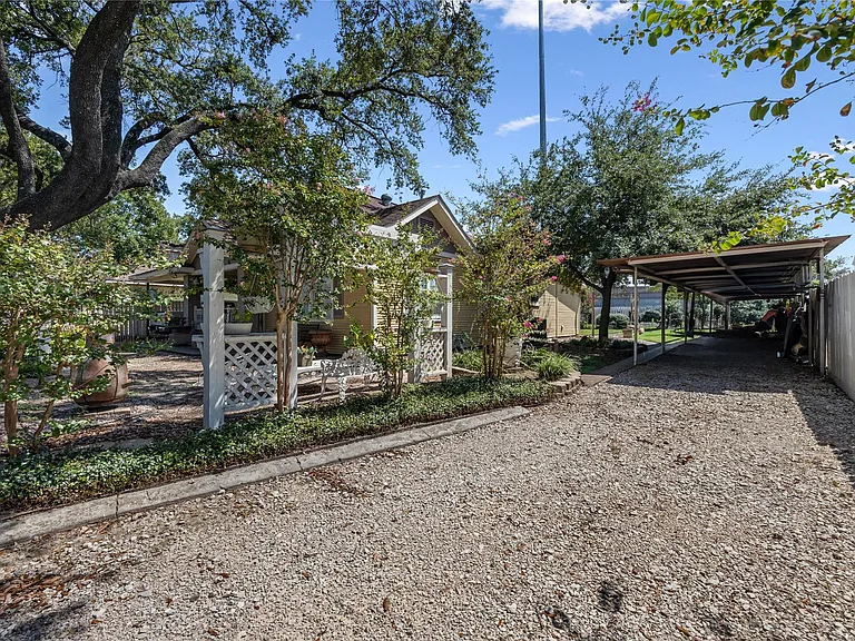 1310 Reid St #B — Photo 11