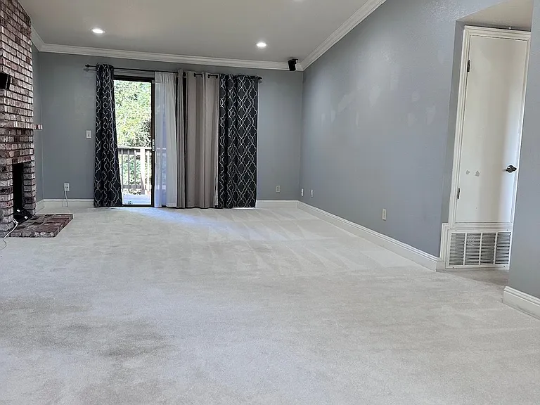 2055 Sierra Rd #70 — Photo 4