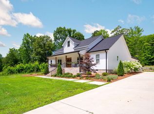 2089 Hudlow Loop Rd, Dunlap, TN 37327