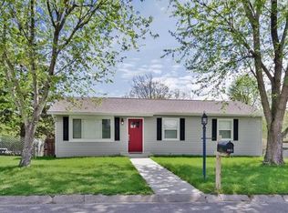5813 Dogwood Ln, Godfrey, IL