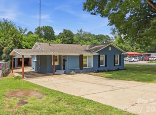 4800 Westridge Dr, Charlotte, NC 28208