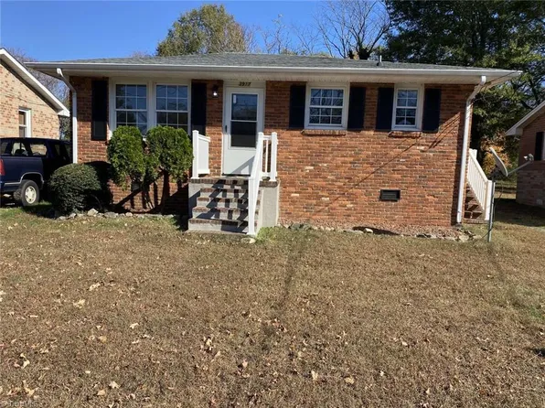 3917 Southdale Ave, Winston Salem, NC 27107