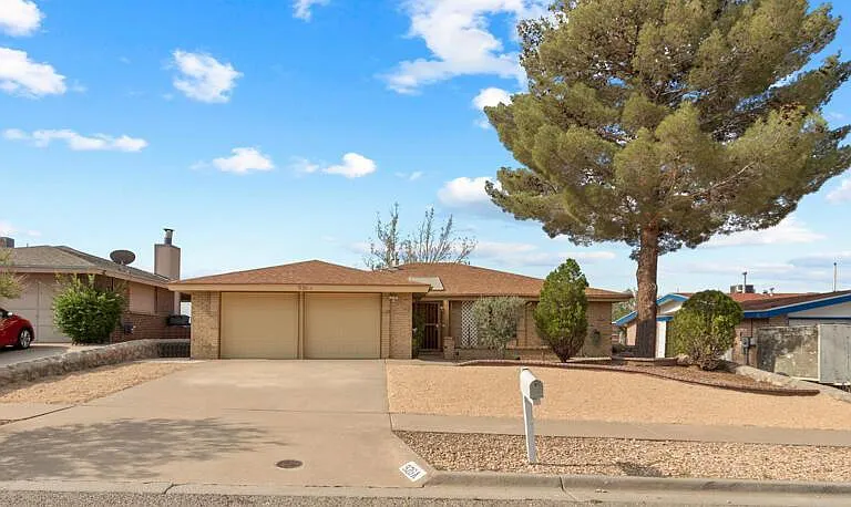926 Agua Caliente Dr — Photo 1