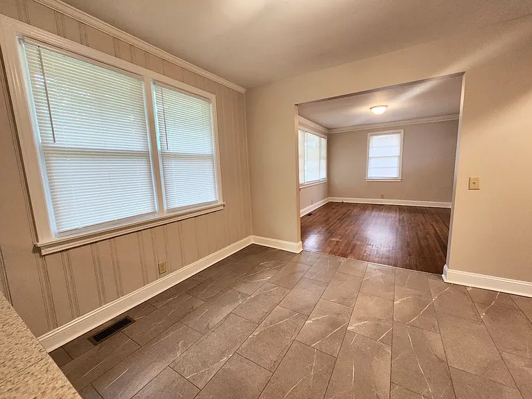 14 Stephanie Dr W — Photo 8