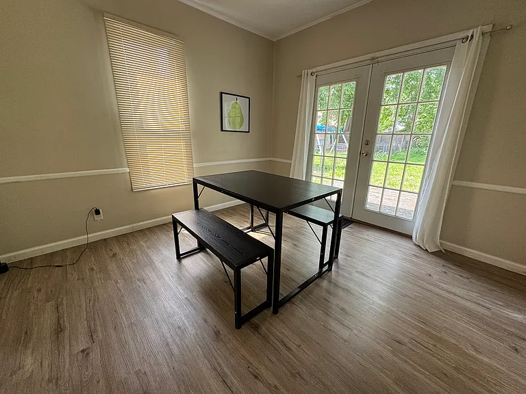 111 Sweet St NE #1 — Photo 16