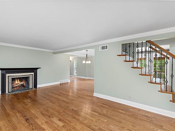 5th image of 4500 W 74th Pl