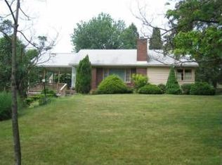 723 E McMurray Rd, Canonsburg, PA 15317