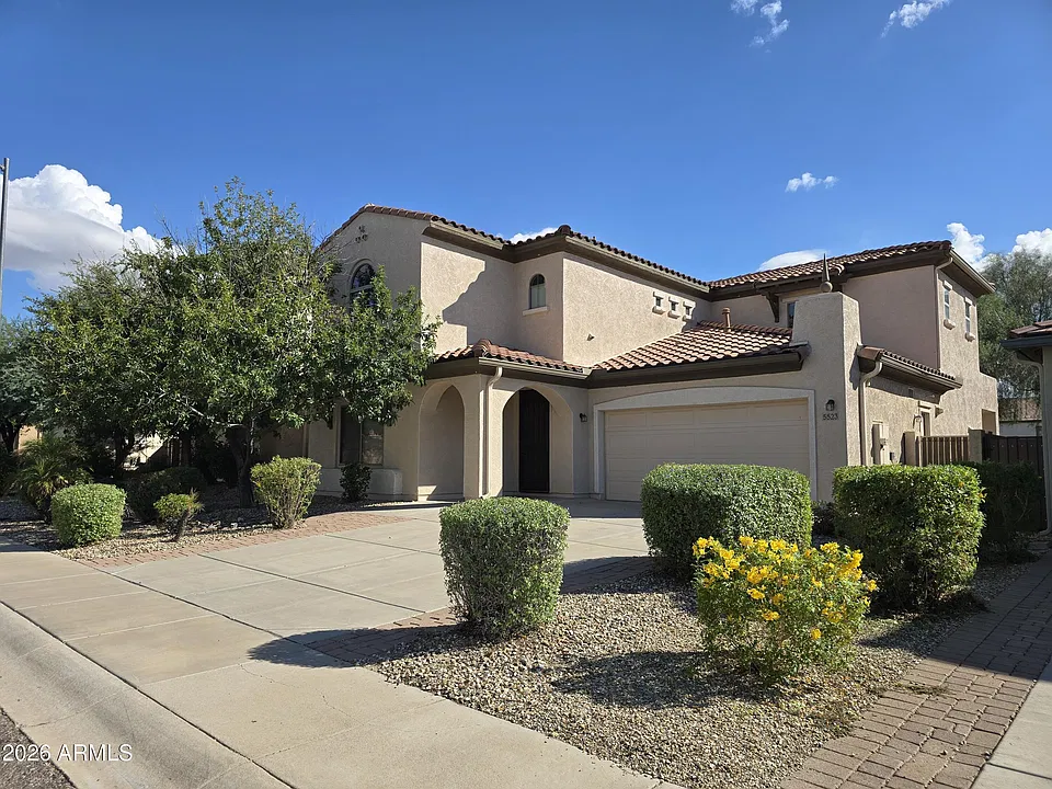 5523 W Andrea Dr