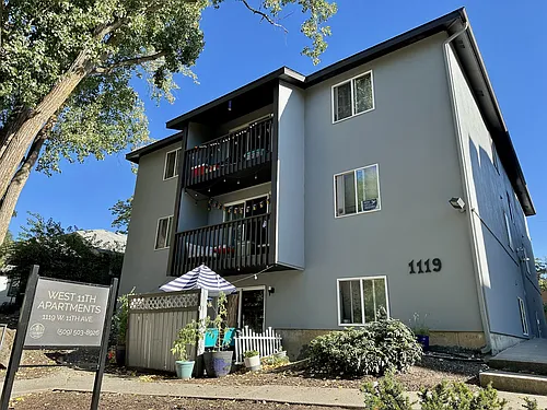 1119 W 11th Ave Photo 1