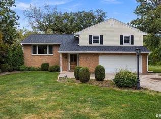 3920 W Simpson Ct, Dunlap, IL 61525