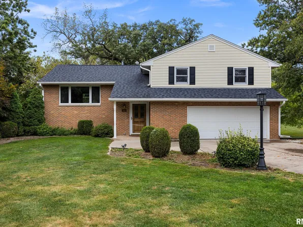 3920 W Simpson Ct, Dunlap, IL 61525