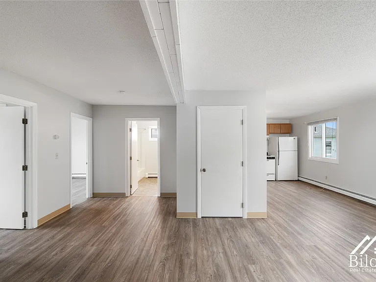 311 Jencks St — Photo 13