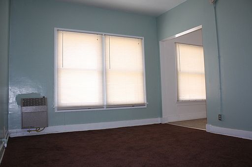 2nd image of 1626 N Harvard Blvd APT 309