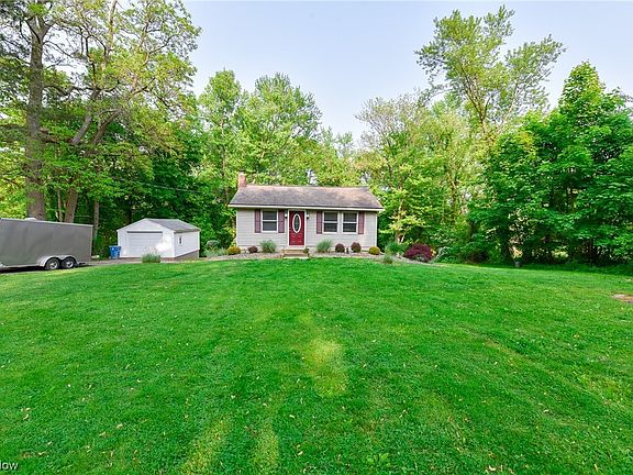 4th image of 3671 Dean Dr