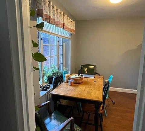 Good size eat in kitchen