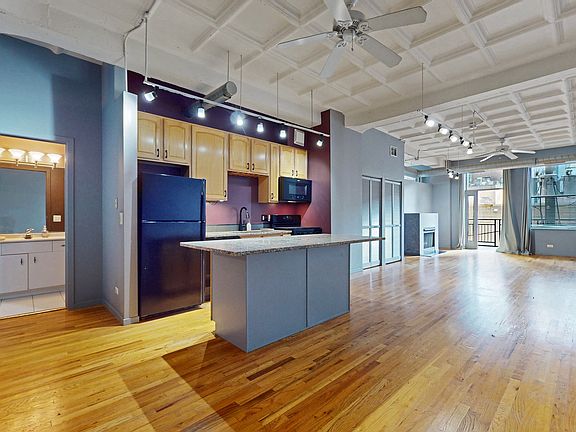 4th image of 1307 S Wabash Ave APT 302
