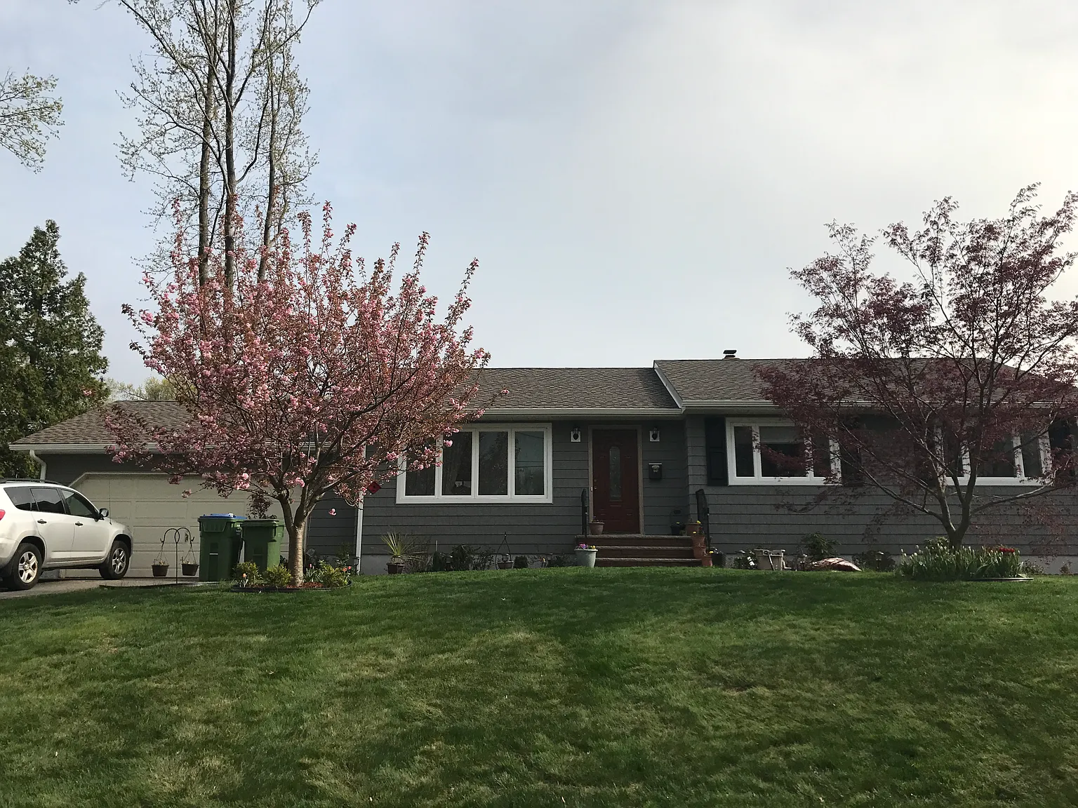 247 W Locust Ave photo 1
