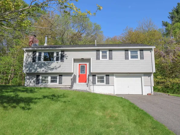 1 Richard Drive, Derry, NH 03038