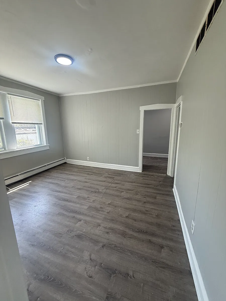 Building Photo - 889 N 26th St #4