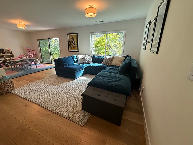 1024 Palermo Dr — Photo 14
