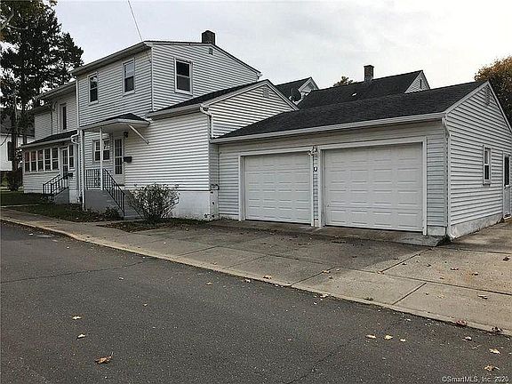 2nd image of 134 Bristol St #2