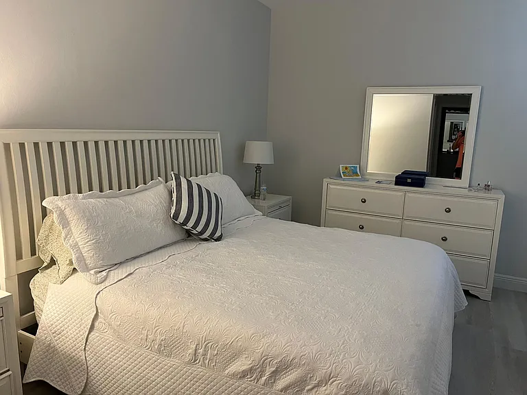 Master Bedroom With King Size Bed