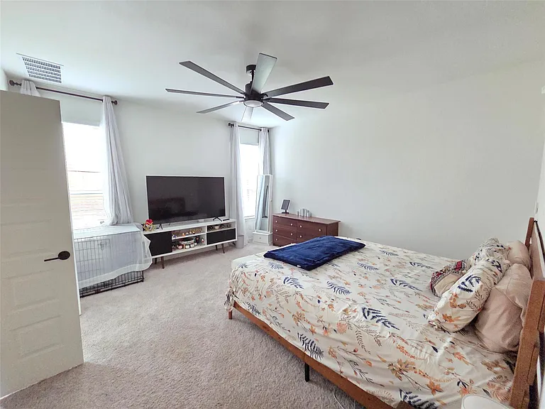 124 Mission Oaks Dr — Photo 16
