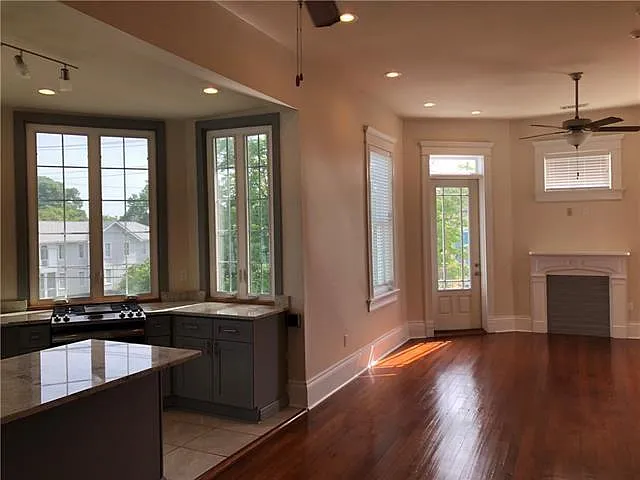 2417 General Pershing St #1 — Photo 4