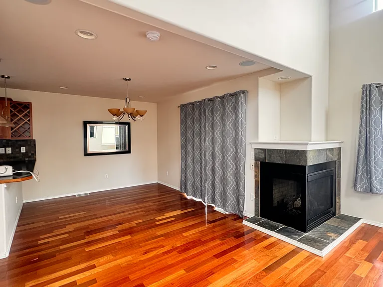 3037 Seclusion Cove Dr — Photo 6