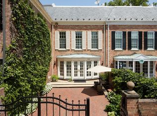 3045 W Lane Kys NW, Washington, DC 20007