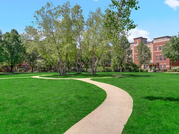 1009 N Kingsbury St, Chicago, IL 60610